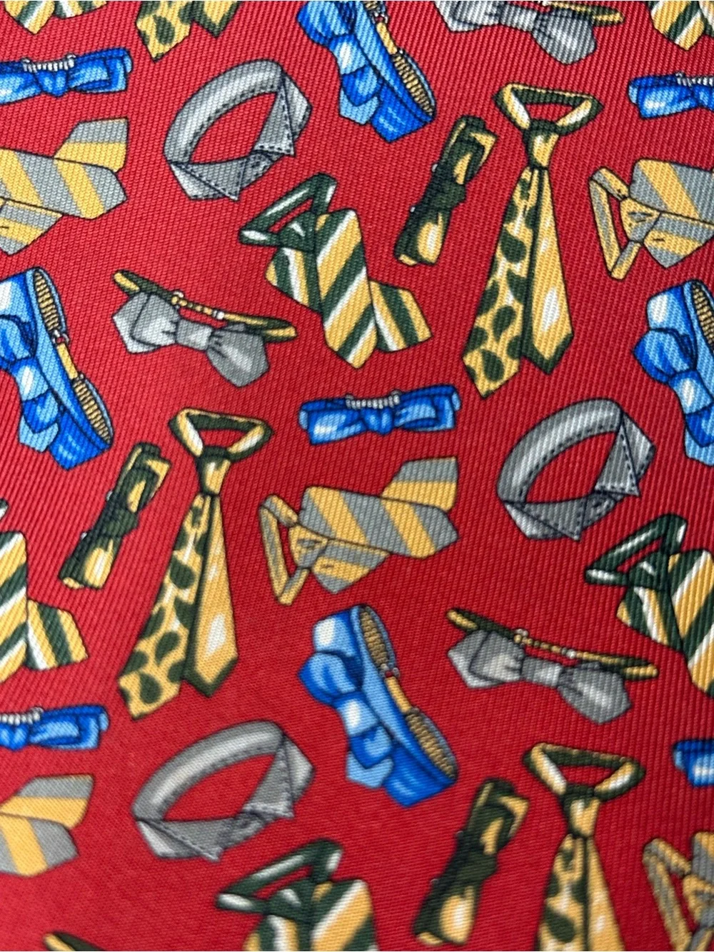 Men’s Gucci Italy 100% Silk Tie